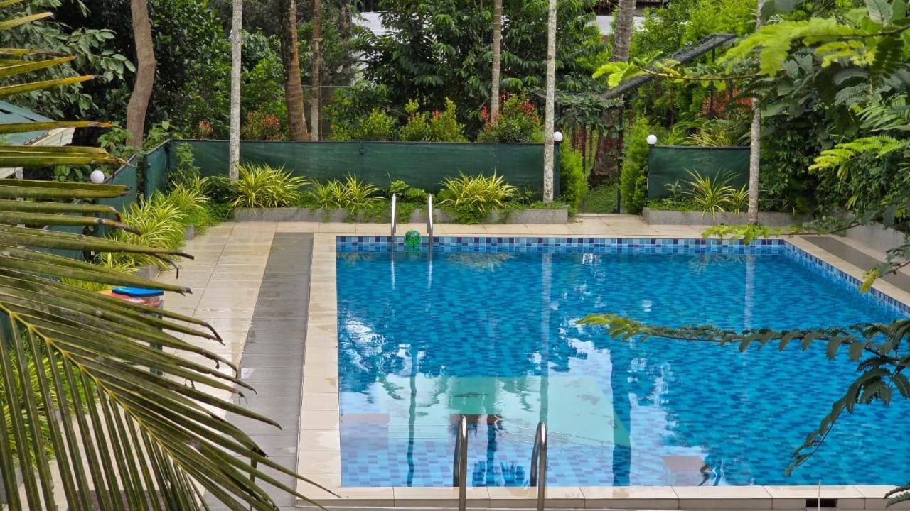 Green Aura Private Villas Sultan Bathery Exterior foto
